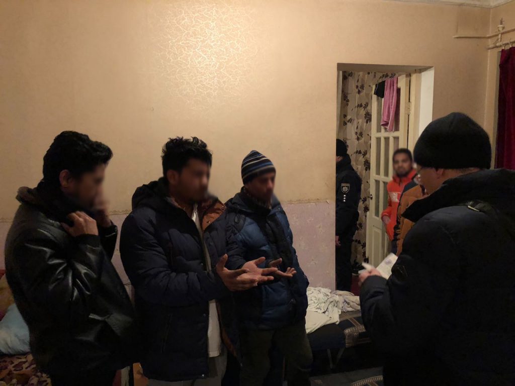 Пограничники задержали в Одессе нелегалов из Бангладеш