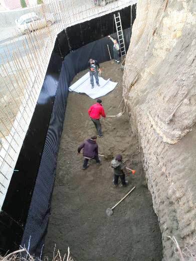 Закончился ремонт подпорной стены на Скидановском спуске