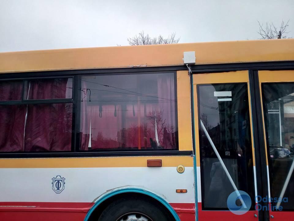 Троллейбус с современной системой оповещения вышел на маршрут в Одессе