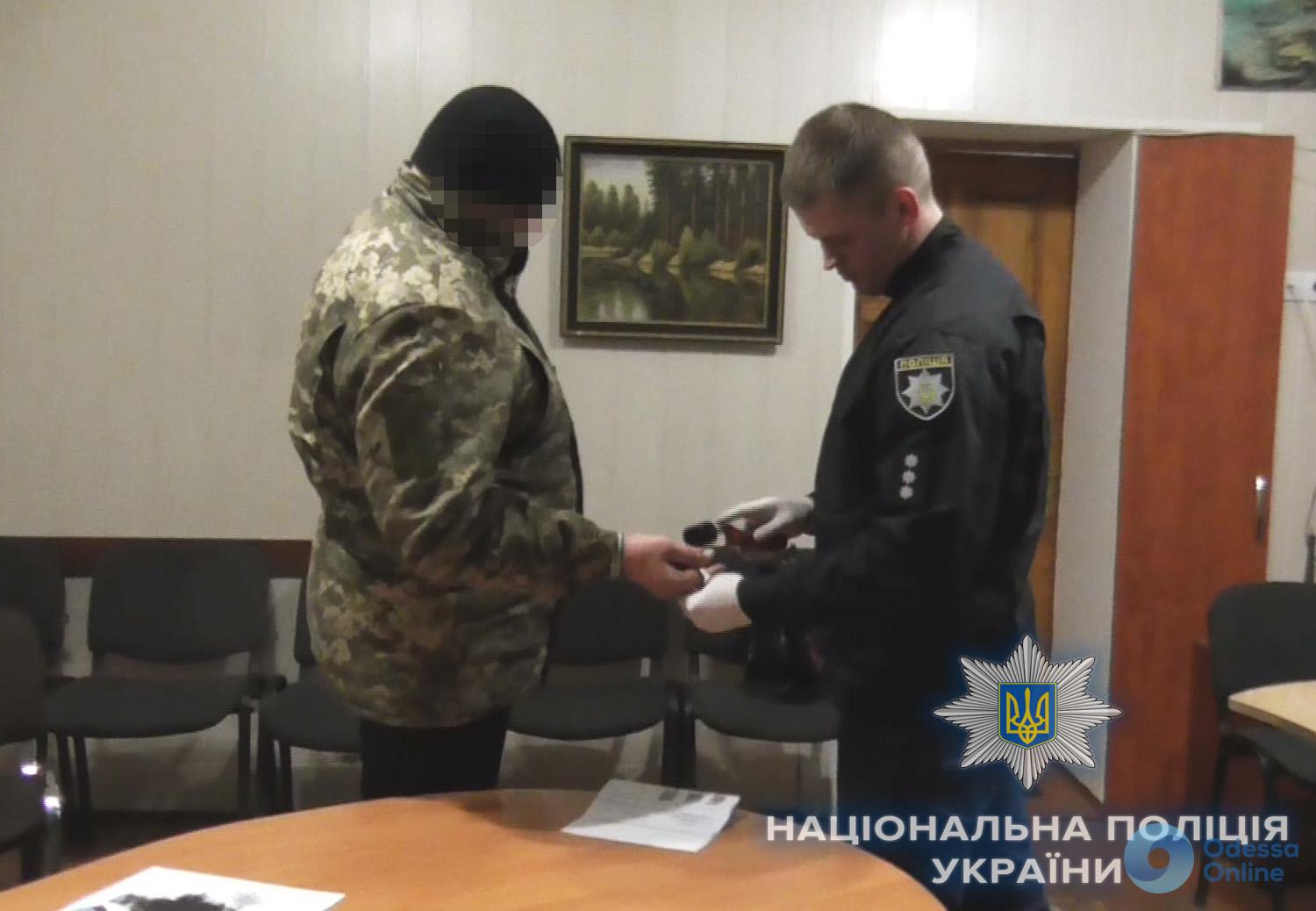 Одесса: иностранец пожаловался на ограбивших его полицейских