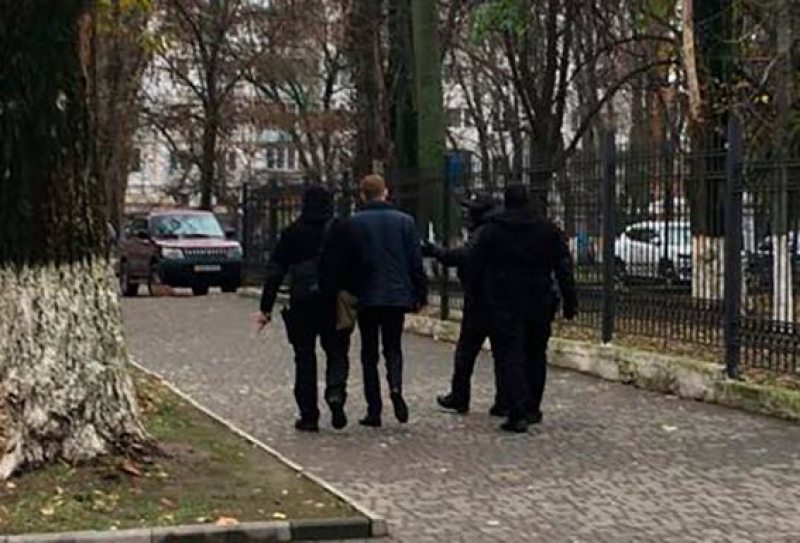 В Одессе полицейские ограбили инкассаторов