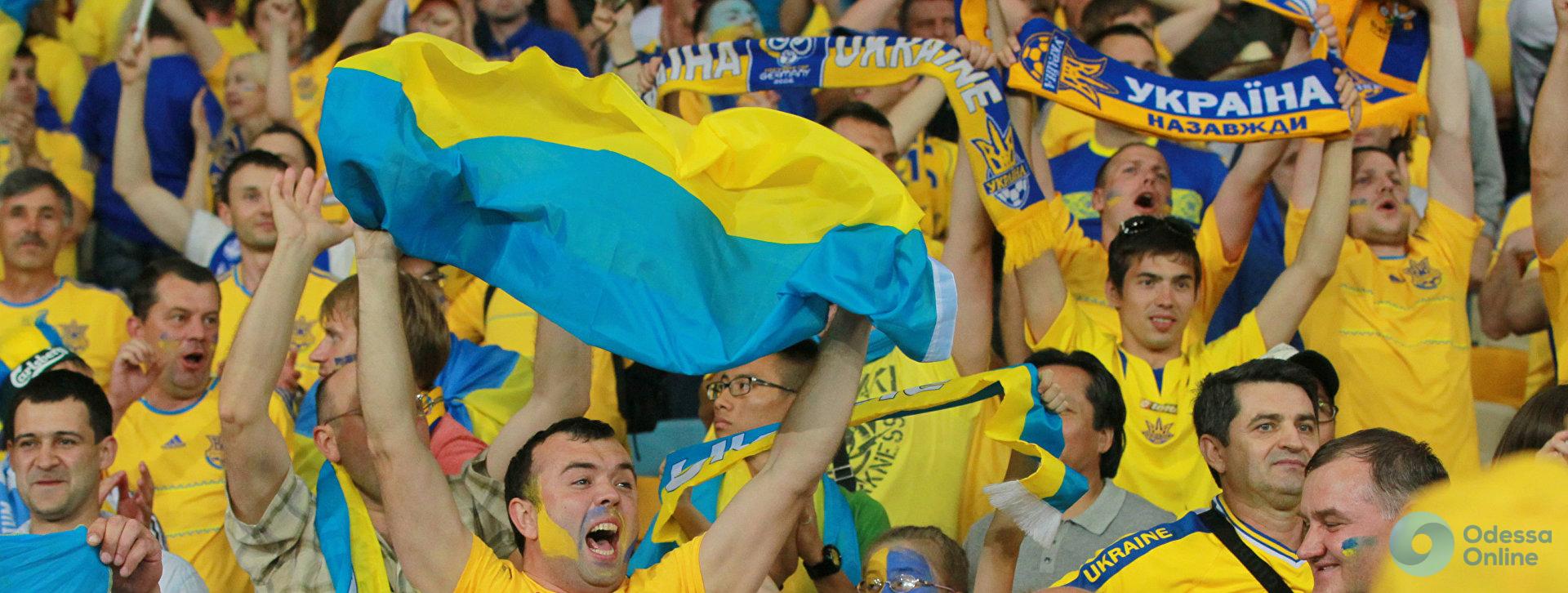 Львов – Одесса: полиция разбиралась с пьяными футбольными фанатами