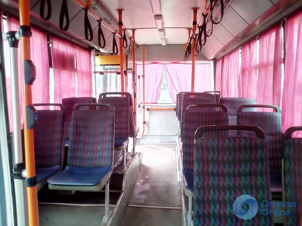 Троллейбус с современной системой оповещения вышел на маршрут в Одессе