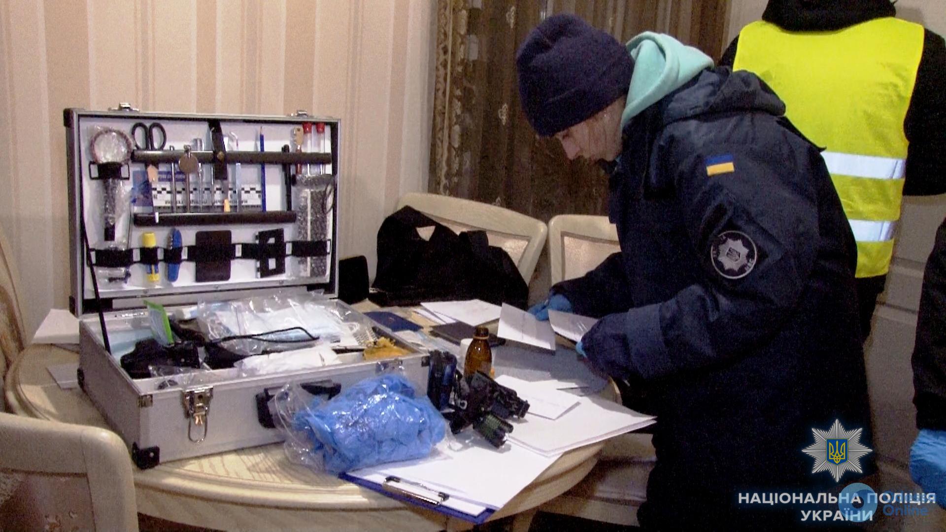 Полиция просит помочь раскрыть жестокое убийство девушки в Одессе (фото)