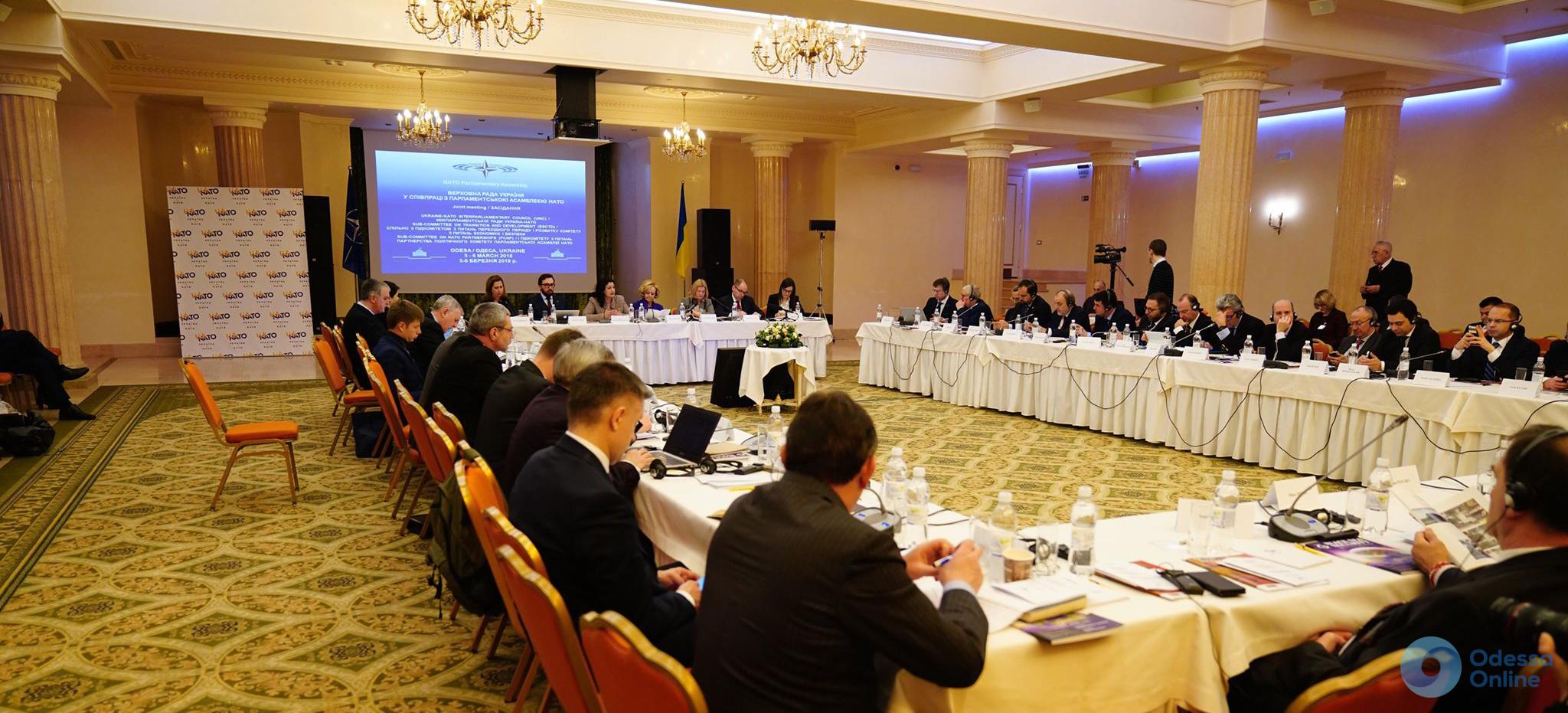 В Одессе проходит форум межпарламентского совета Украина-НАТО