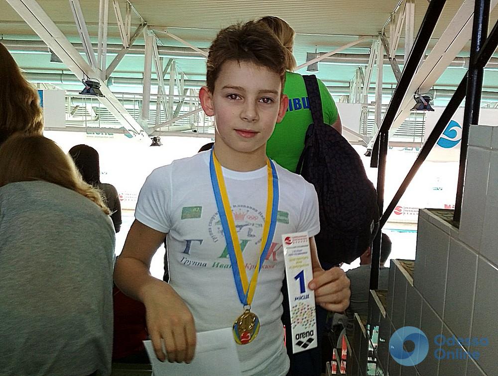 Юные одесситы достойно выступили на всеукраинском турнире по плаванию