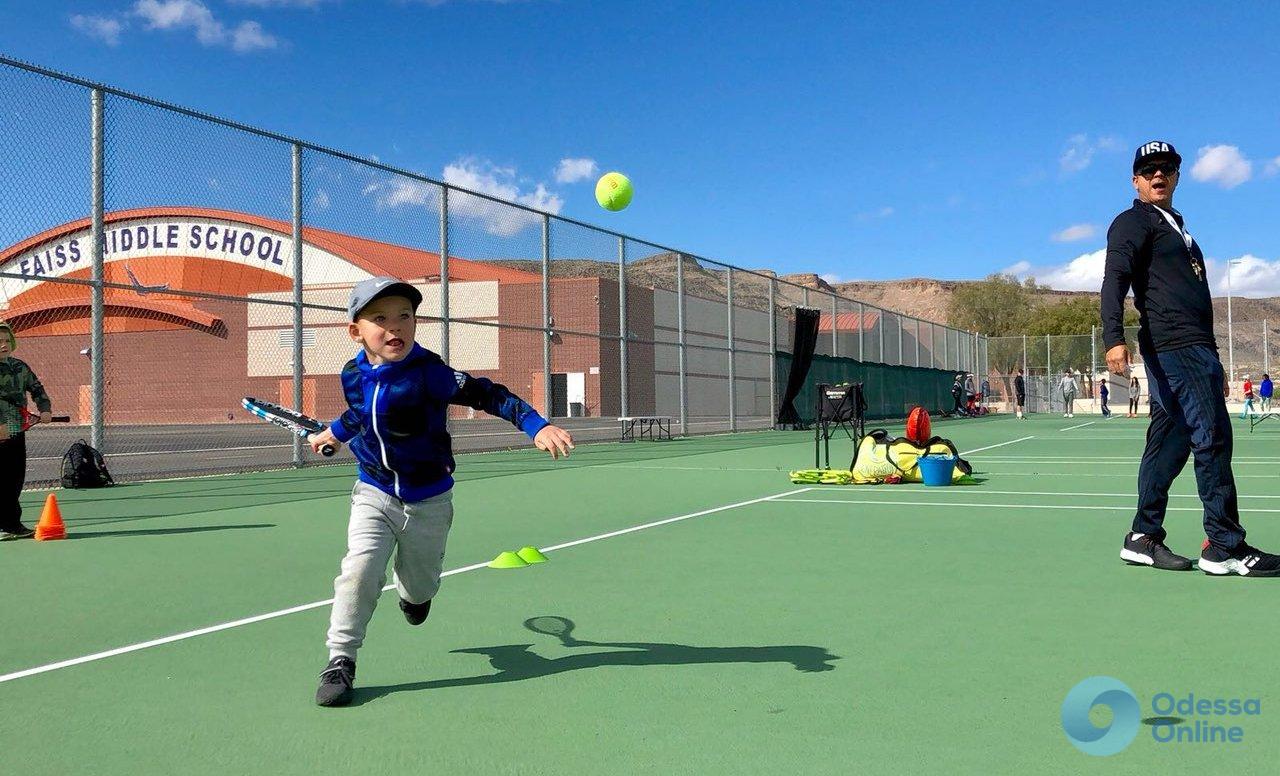 Уникальный четырехлетний одесский теннисист покоряет США