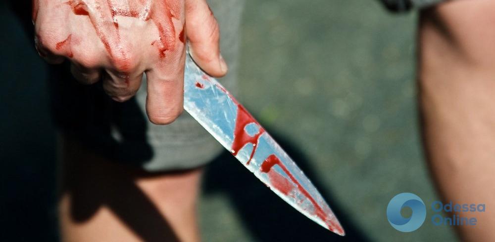 За нападение на соседа с ножом мужчина получил условный срок