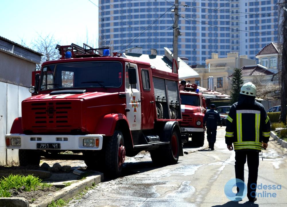 Одесса: в частном доме на Фонтане горела баня