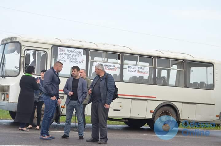 Недовольные состоянием дорог татарбунарцы перекрывали трассу Одесса-Рени
