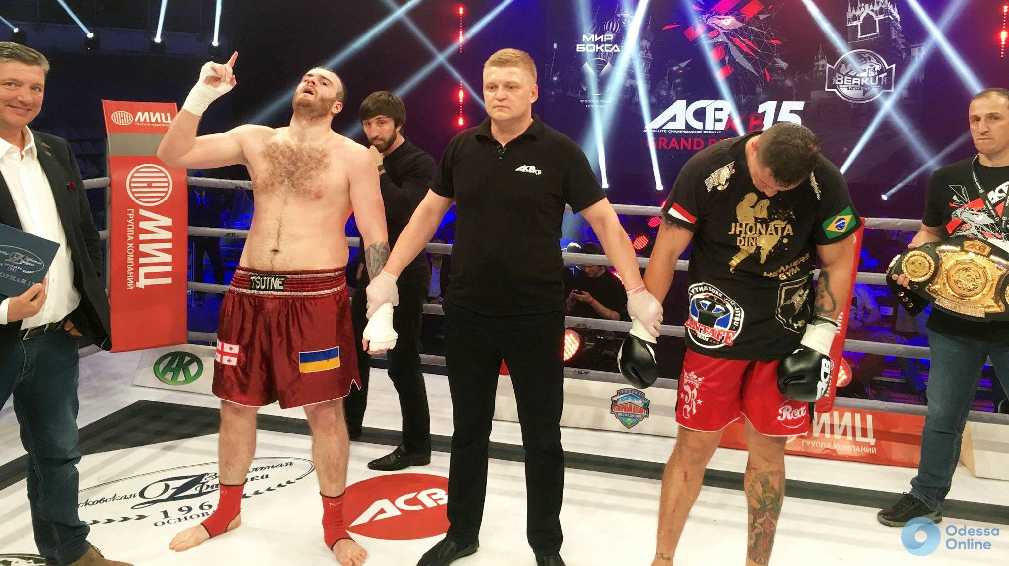 Одесский кикбоксер завоевал титул чемпиона мира по версии АСВ КВ