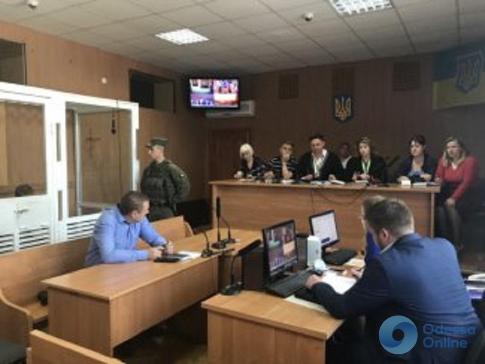 Малиновский суд продлил арест обвиняемому в умышленном убийстве сотрудницы Одесского СИЗО