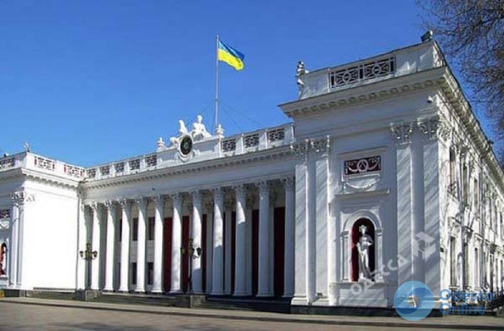 Мэр Одессы уволил главных по охране объектов культурного наследия и земельным ресурсам