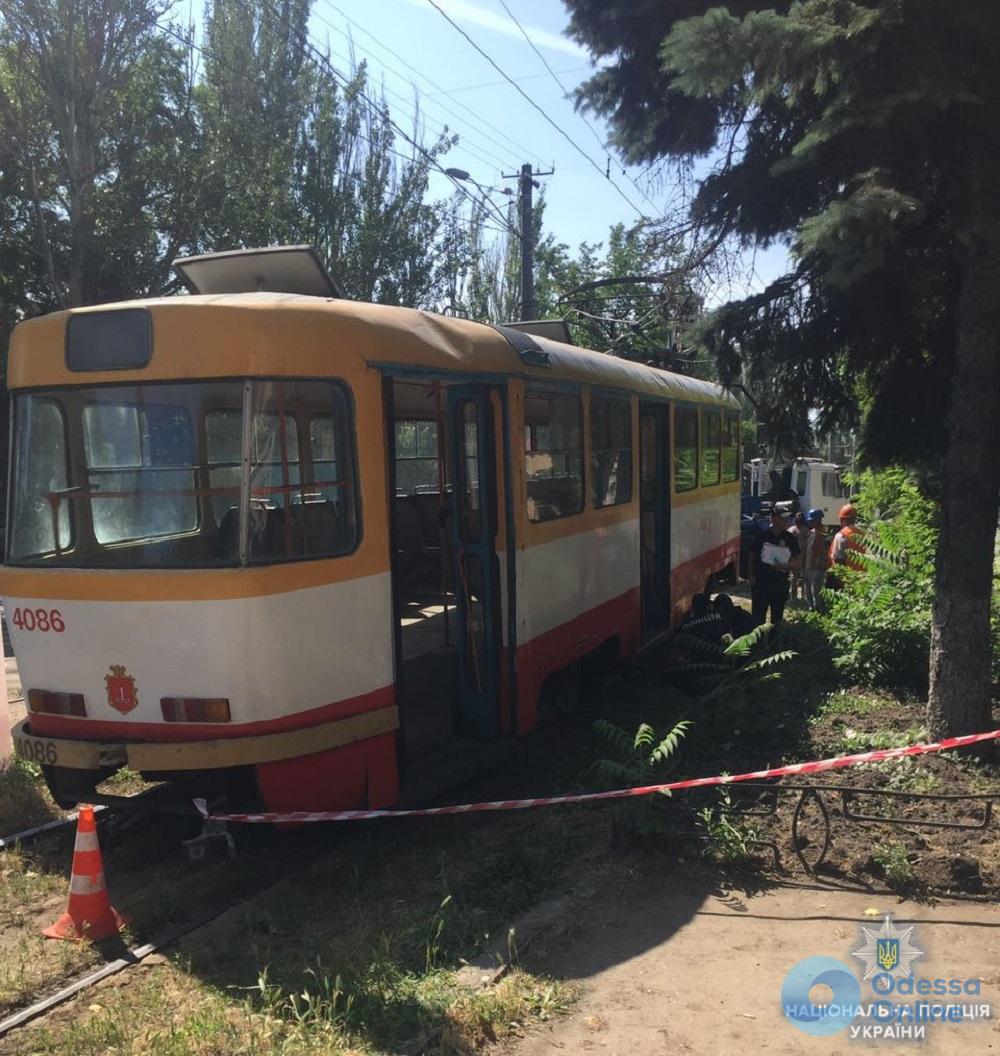 Наушники в ушах: в Одессе рассказали подробности смертельного ДТП с участием трамвая