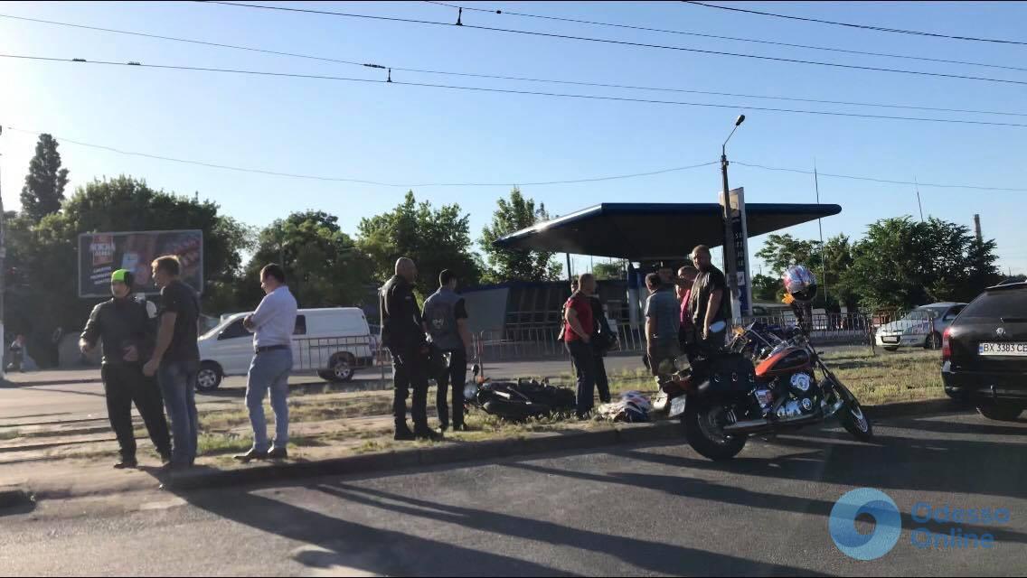 На Балковской столкнулись мотоцикл и легковушка