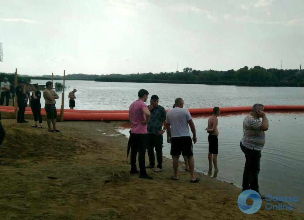 Отдыхала с друзьями: в Одесской области утонула девочка