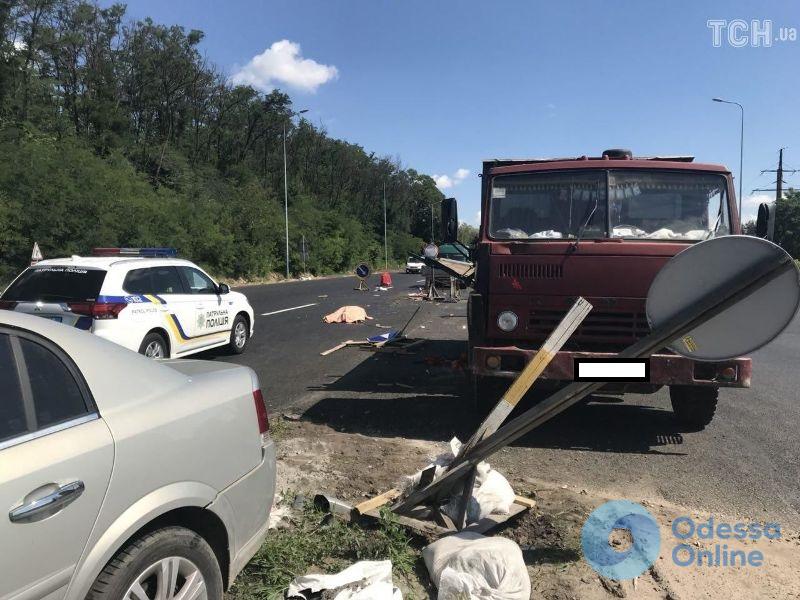 Смертельное ДТП на трассе Киев-Одесса: один человек погиб, четверо – в реанимации