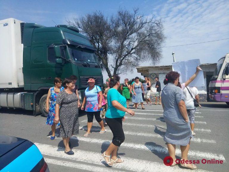 Одесская область: жители Болградского района перекрыли трассу Одесса – Рени