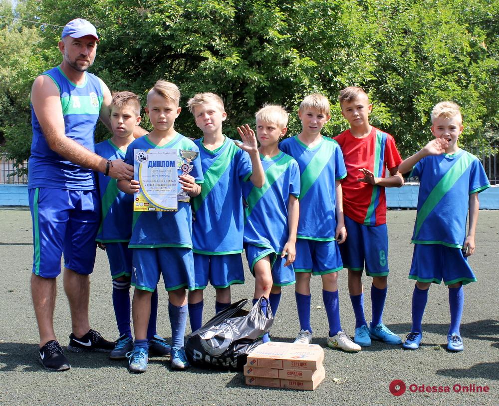 В Одессе разыграли два Кубка Независмости по мини-футболу среди детей (фоторепортаж)