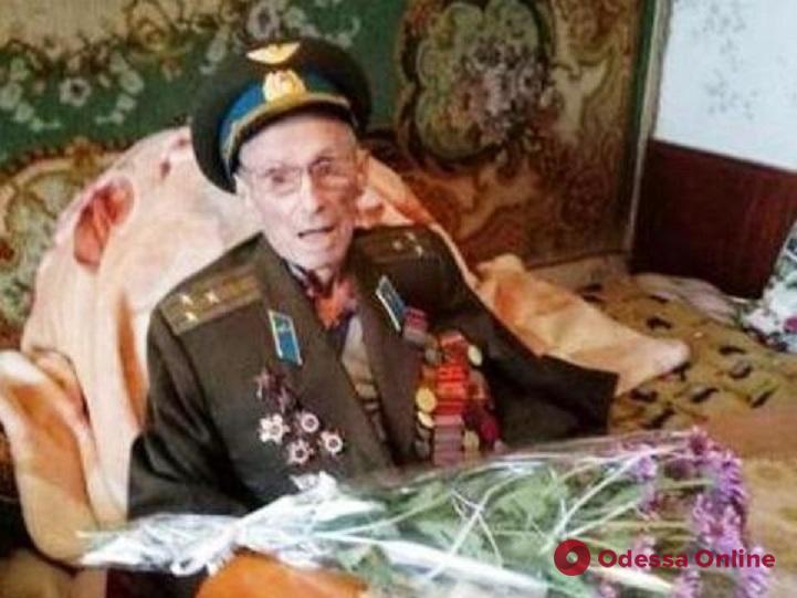 Одесса: 101-й день рождения отметили два долгожителя