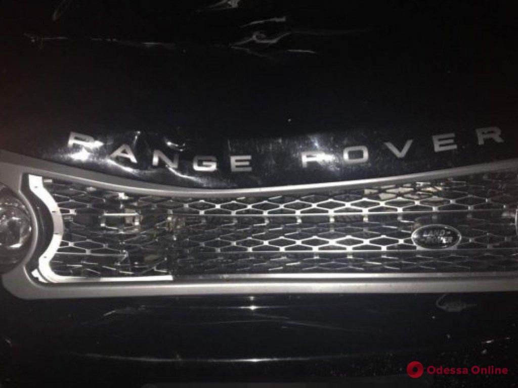 За рулем Range Rover, который насмерть сбил девушку на киевской трассе, был экс-ректор Одесской юракадемии