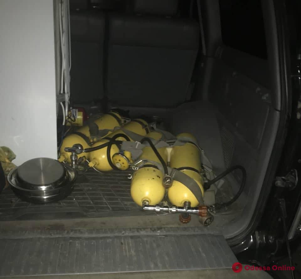 Одесская область: пограничники обнаружили радиоактивные акваланги