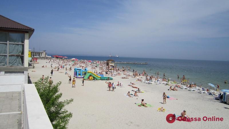 В Одессе на пляже у туристки украли телефон