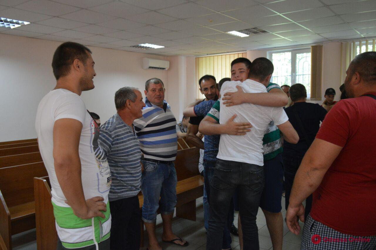 Одесса: фермеров, которых обвиняют в ограблении «Лото-маркета», выпустили из СИЗО