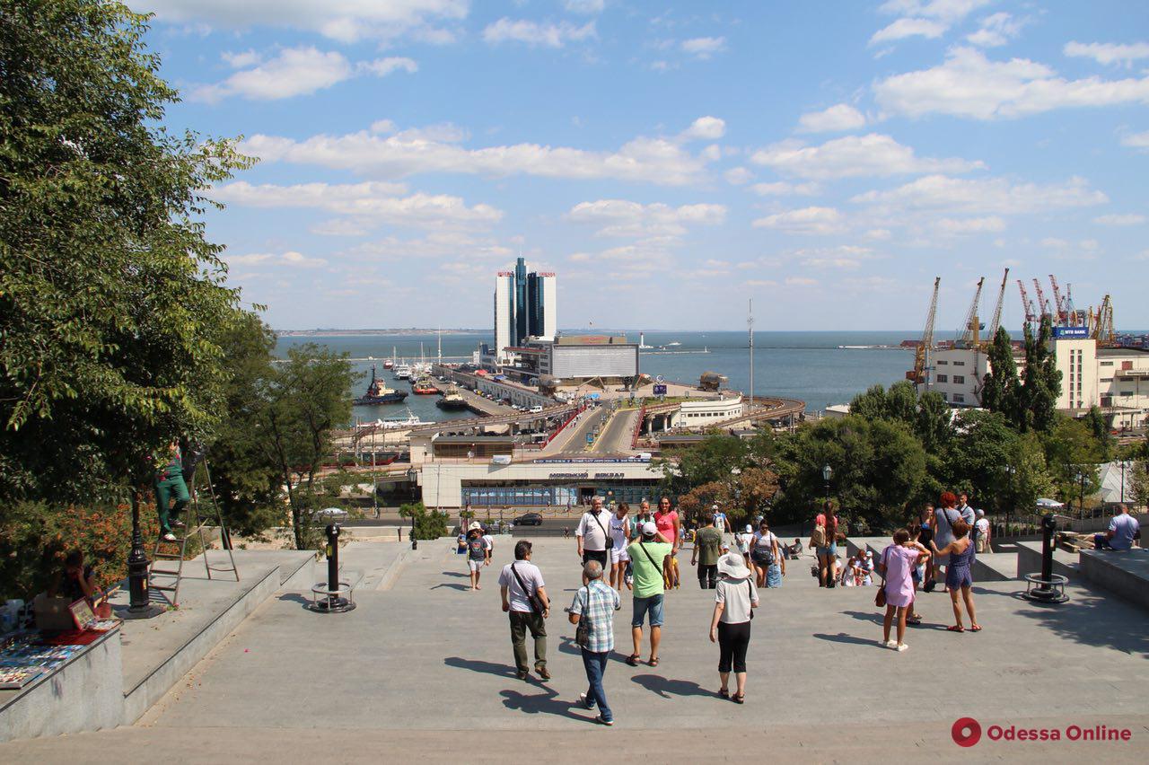 Летний день в историческом центре Одессы (фоторепортаж)