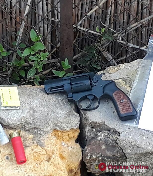 У жителя Одесской области нашли оружие и взрывчатку