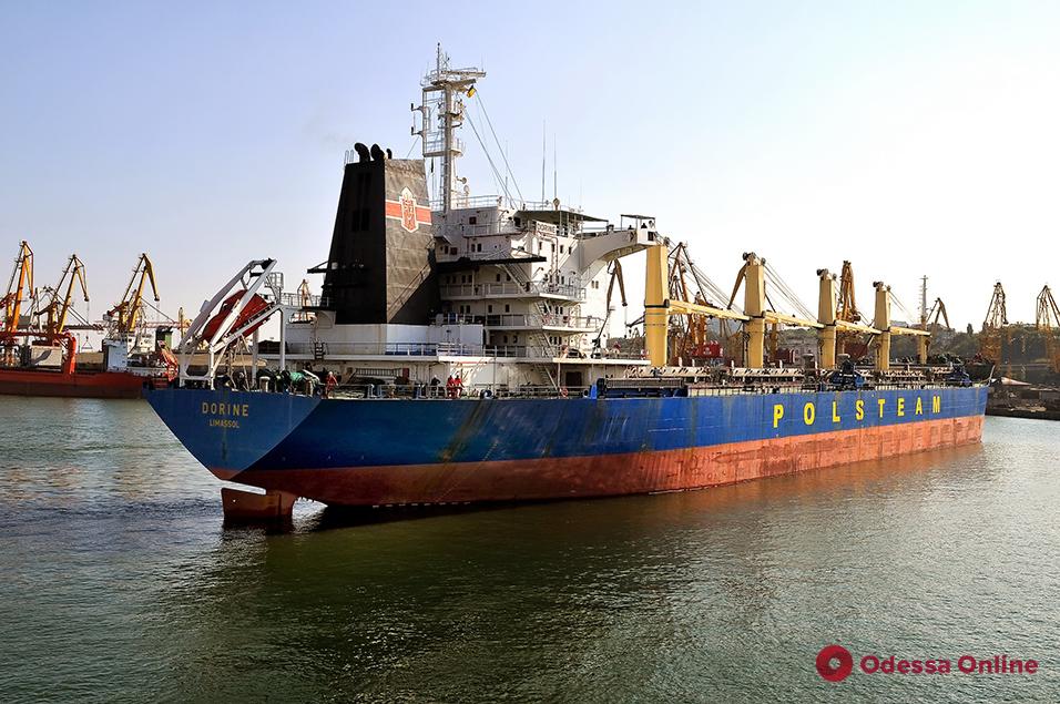 Одесский порт возобновляет строительство зернового причала