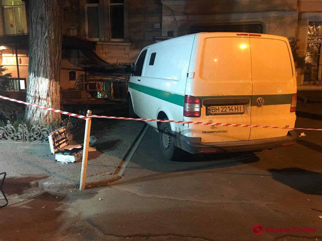 Разбойное нападение на Софиевской: ранены инкассаторы (обновлено)