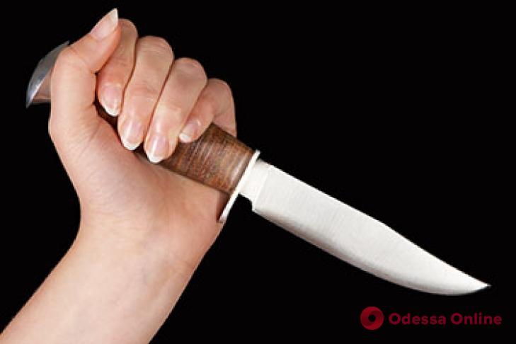 Одесситка из ревности ударила мужа ножом в пах
