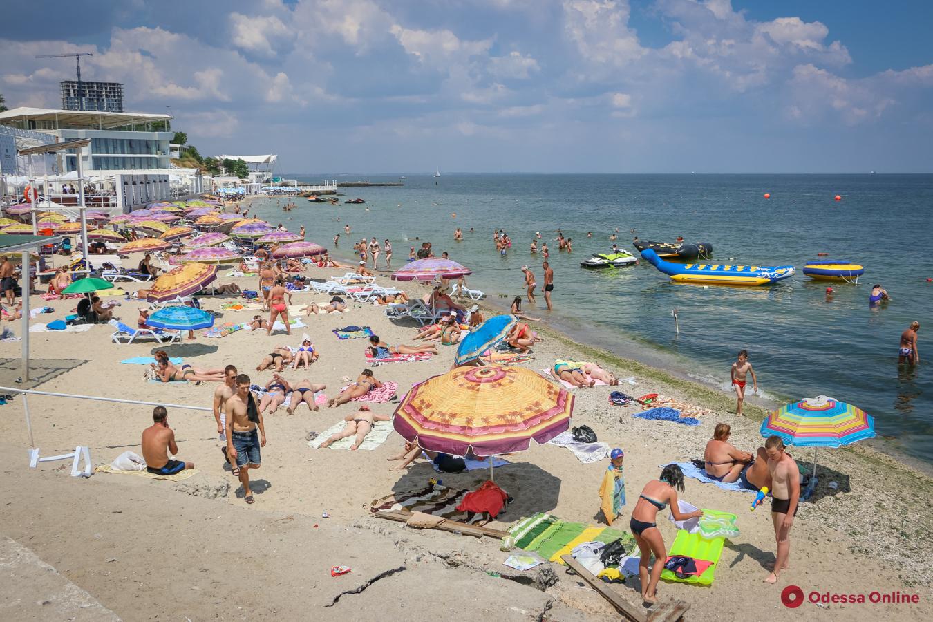Одесситов просят не купаться на четырех  городских пляжах