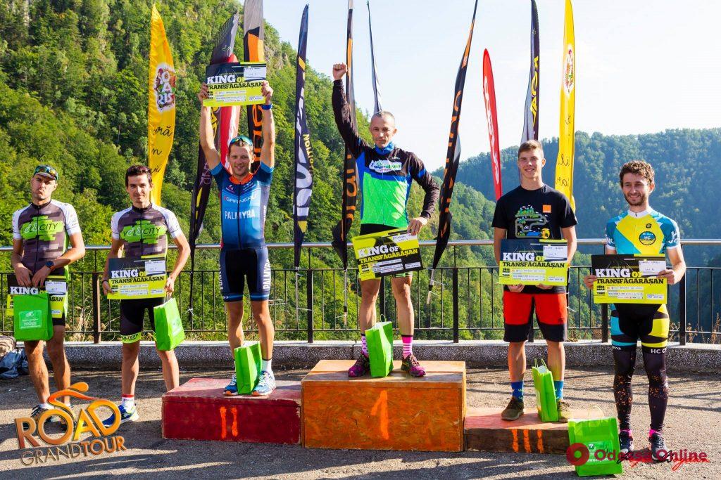 Одесситы привезли медали с шоссейной велогонки в Румынии