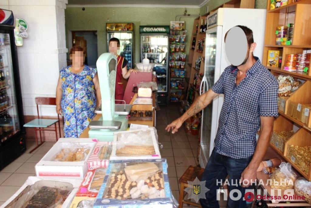 Украл сигареты и деньги: в Одесской области задержали 38-летнего путешественника