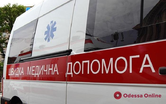 В Черноморске пьяный мужчина напал на бригаду скорой помощи (обновлено)