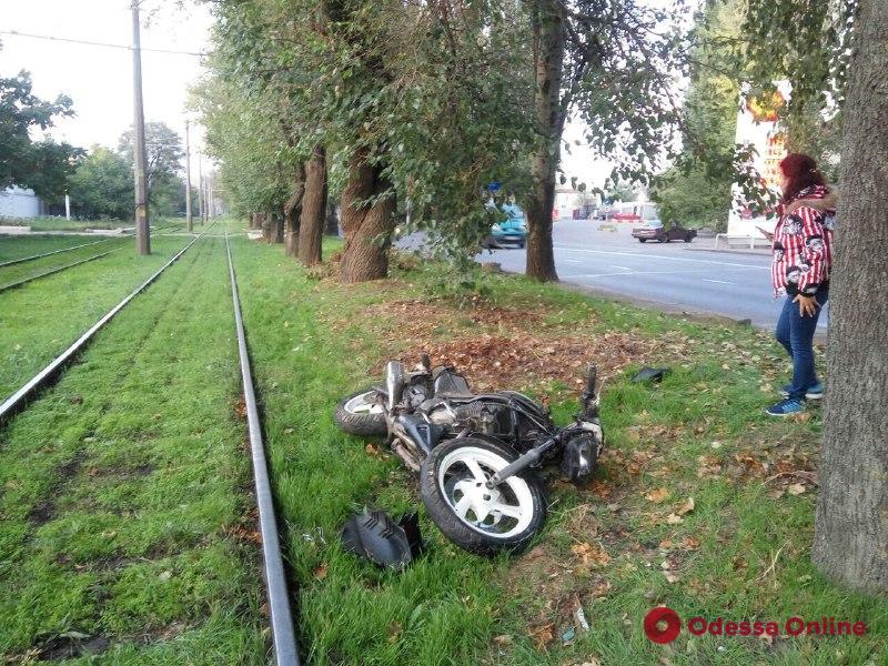 ДТП на поселке Котовского: из-за пешехода погиб мотоциклист