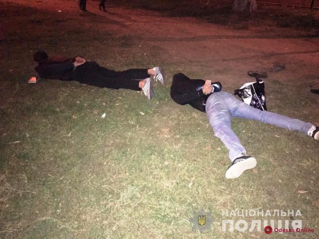 В Одессе на горячем поймали двух кавказских воров-домушников (фото)