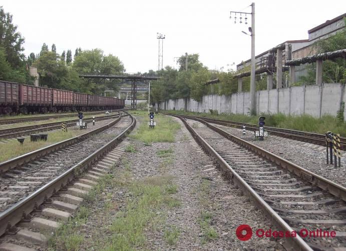 В Одессе поезд сбил женщину (обновлено)