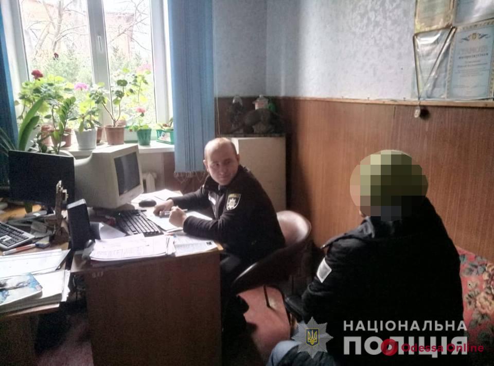 Унижал жену и не выпускал из дома: в Одесской области домашнего тирана привлекли к ответственности