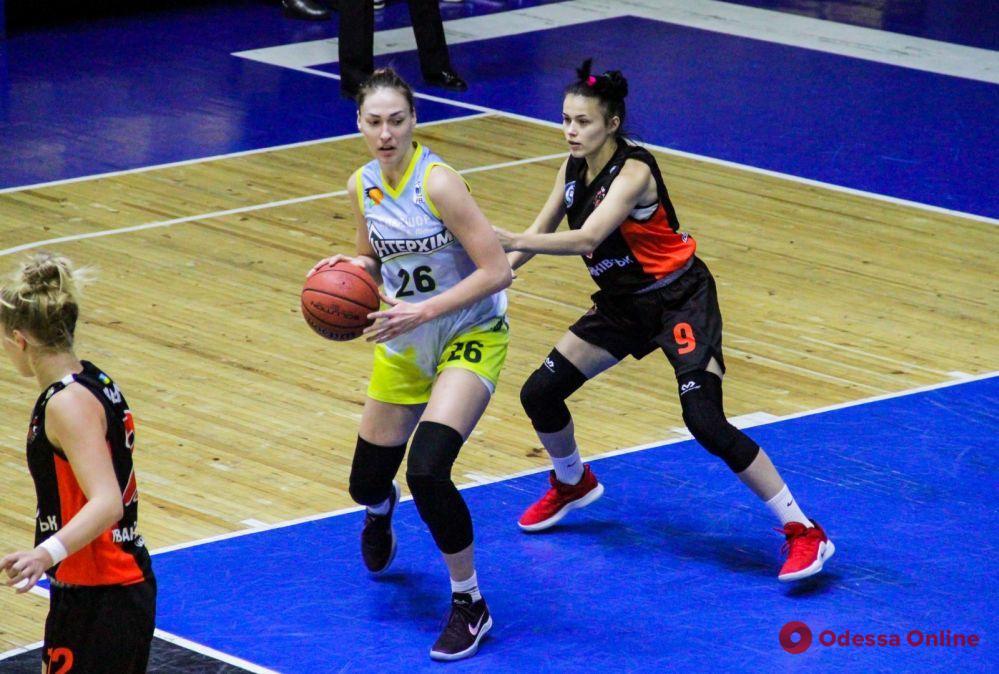 Одесские баскетболистки одержали домашнюю победу в матче Суперлиги