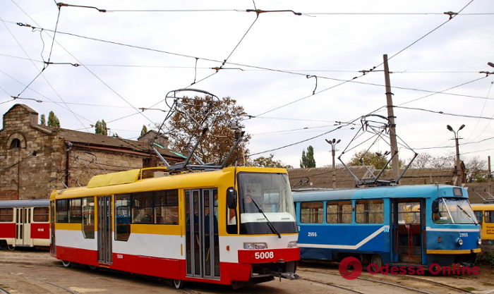 Одесса: с первых дней зимы подорожает проезд в трамваях и троллейбусах