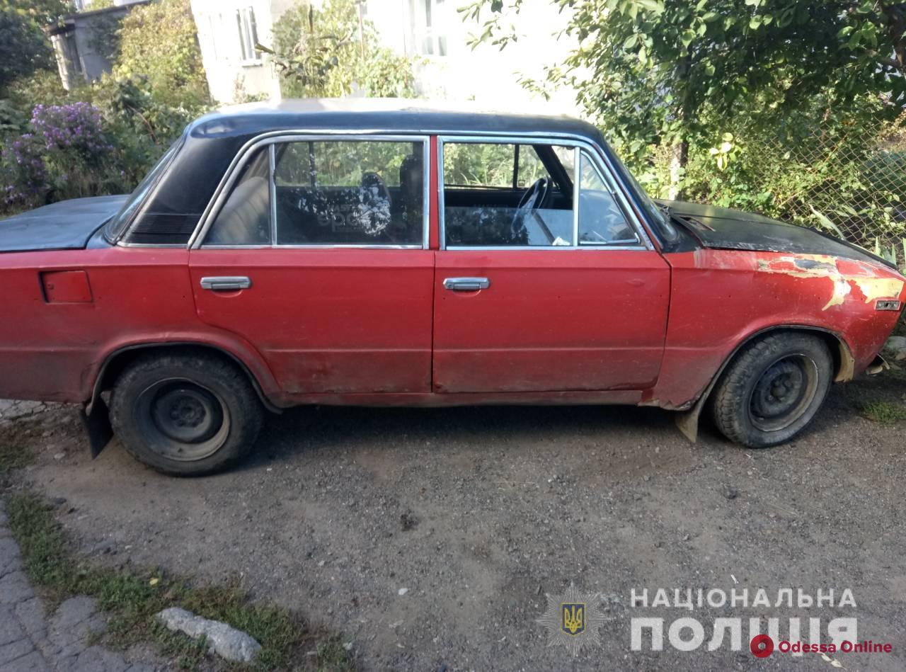 В Одесской области двое парней угнали «Жигули» и попали в ДТП
