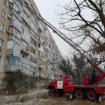 В Аккермане трехлетний ребенок закрыл мать на балконе