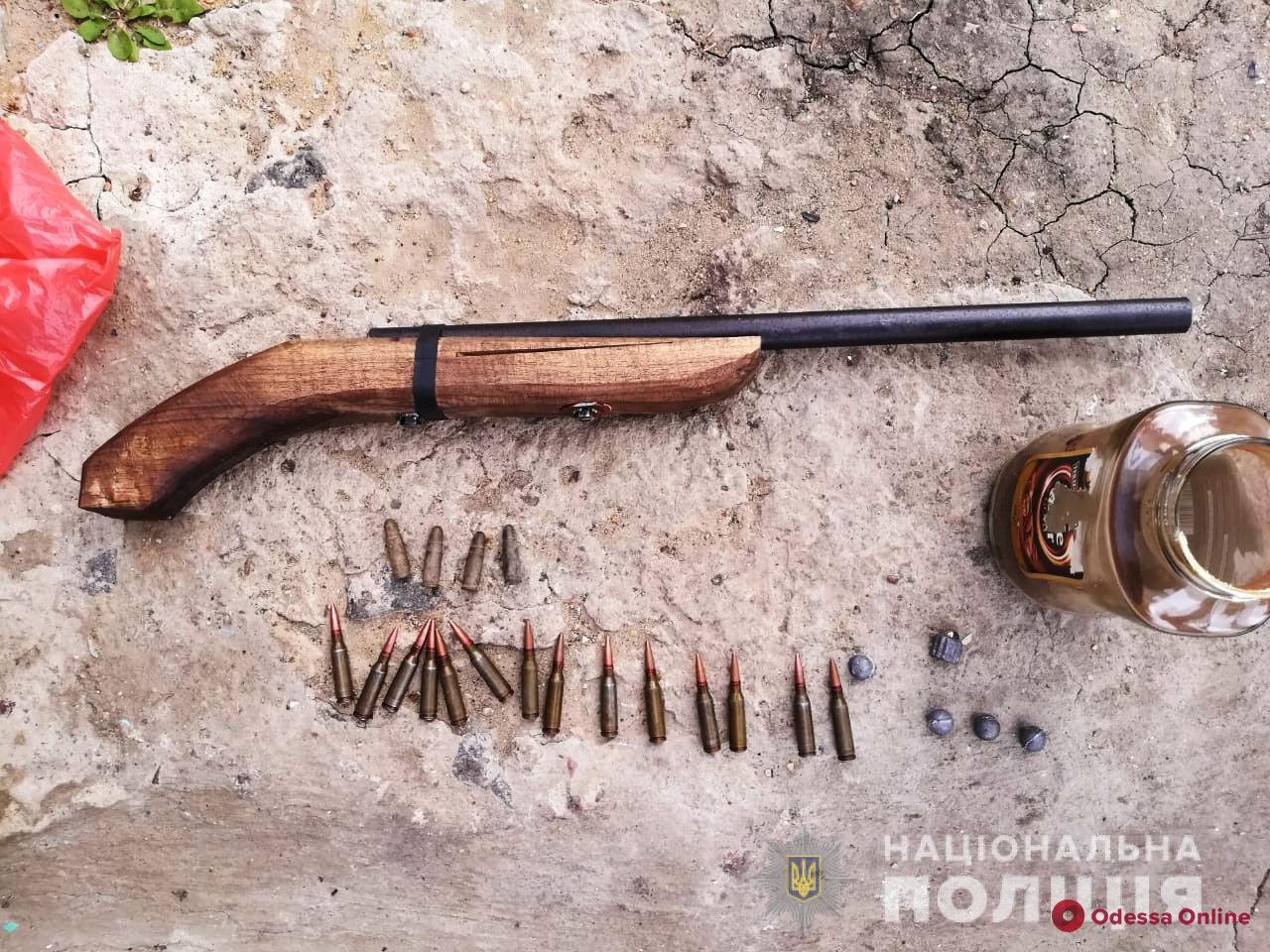 У жителя Одесской области отобрали оружие и боеприпасы
