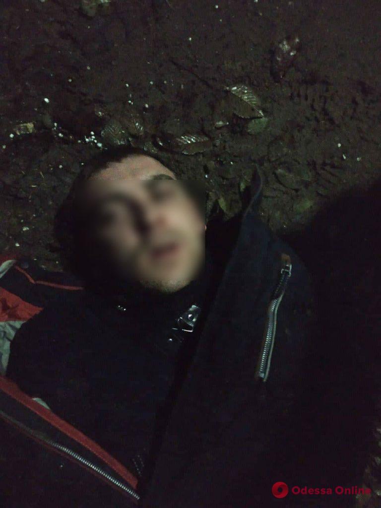 Ударил по голове и отобрал сумочку: в Одесской области поймали грабителя