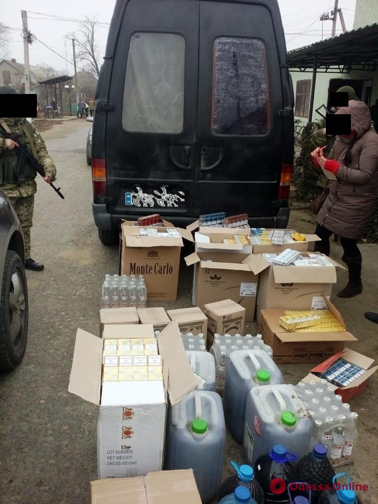 Одесская область: в магазины поставляли поддельные водку, коньяк и шампанское (фото)