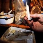В Одессе из наркопритона спасли маленького мальчика: он в больнице