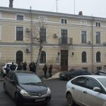 Война за Одесский медуниверситет: в здание ректората пускают только по спискам